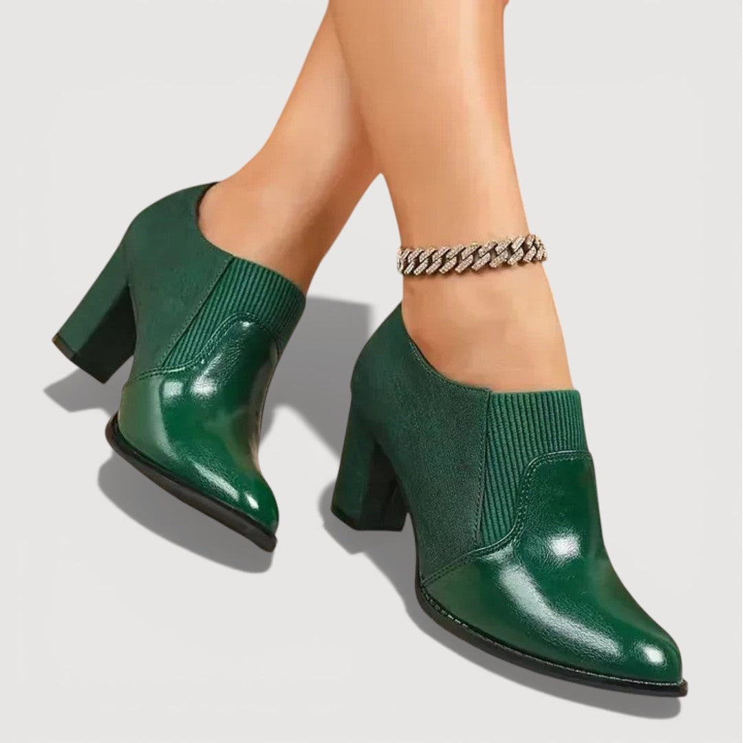 CRISILYN – VINTAGE BLOCK HEELS