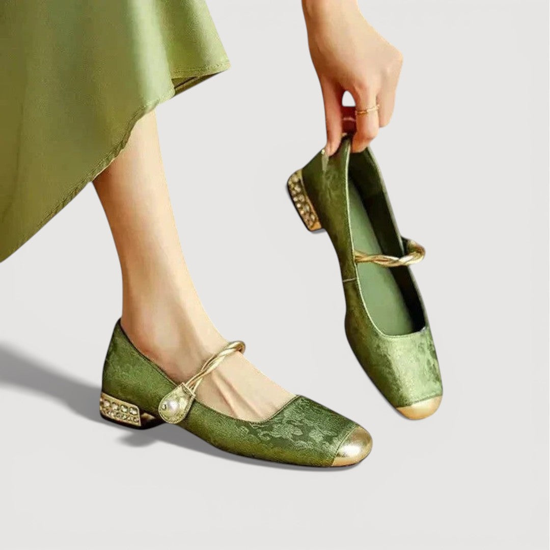 Selected Variant Image