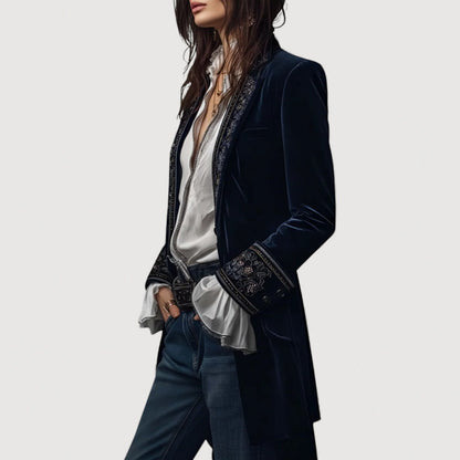 LYDIA – CHIC VELVET JACKET