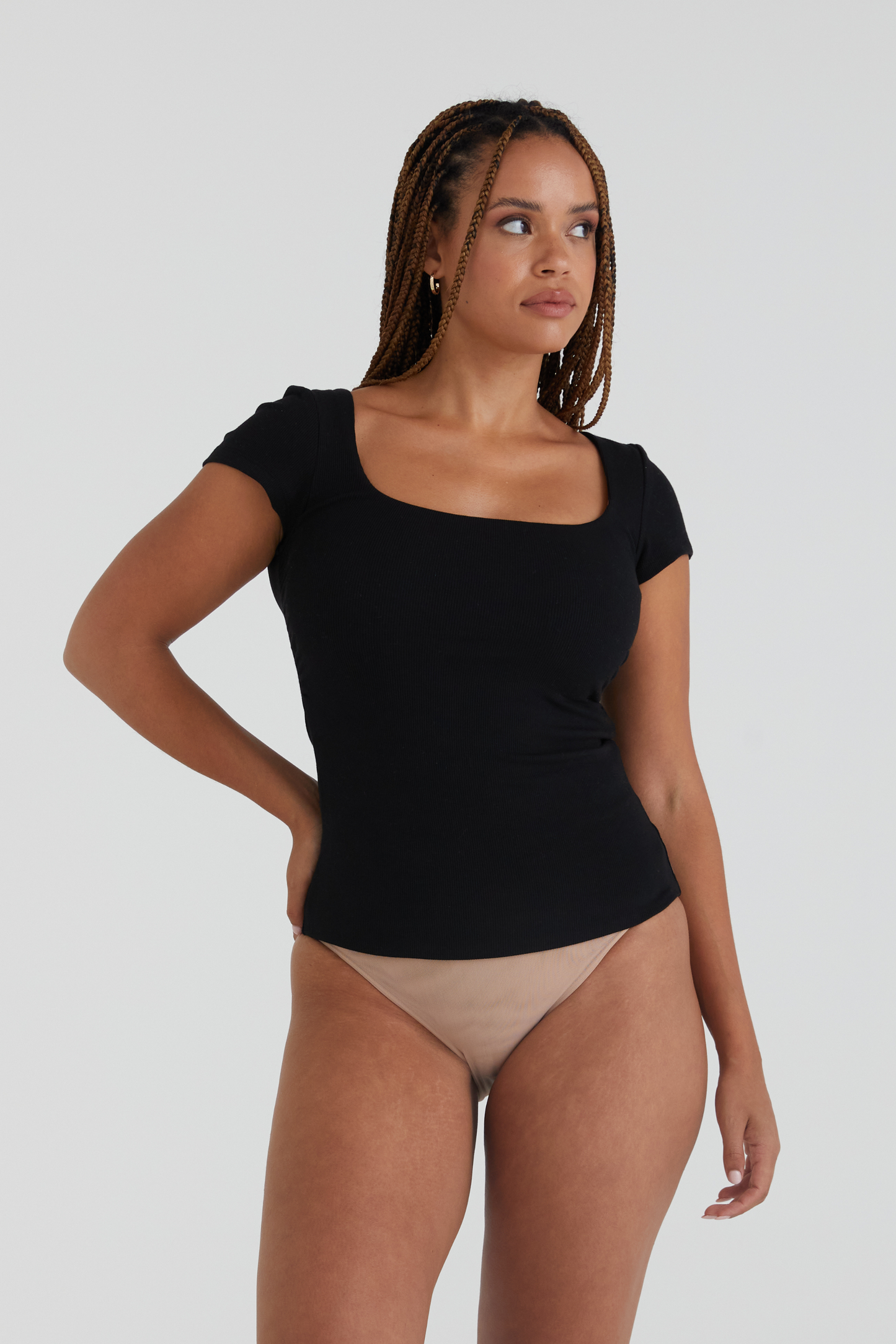 Busty Basics - T-shirt