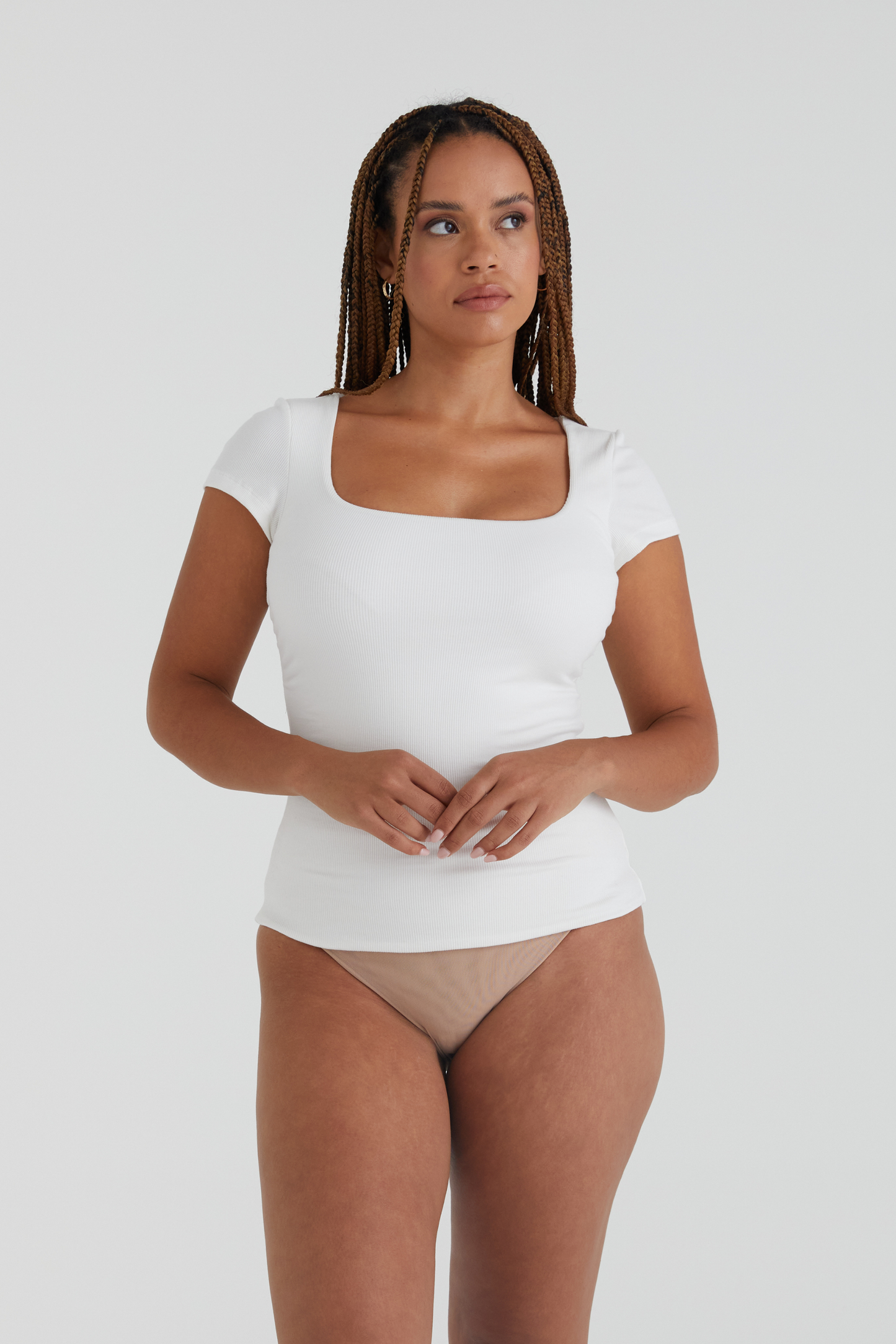 Busty Basics - T-shirt