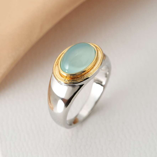 GABI – VINTAGE MOONSTONE RING